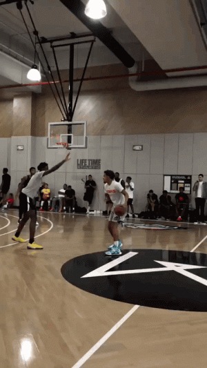 温格：除英超球队之外，拜仁和巴黎是最有希望赢得欧冠的球队（温格：英超之外，欧冠最大热门是拜仁与巴黎）