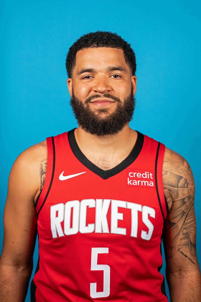 40投22中狂轰56分！广东第一外援呼之欲出：这2战他确实神了？（40次出手22中轰下56分！广东第一外援浮出水面：这两战他真神了？）