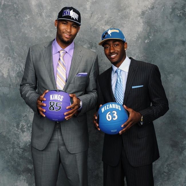 高开低走！瓦塞尔上半场25分，下半场仅3分（由盛转衰！瓦塞尔上半场砍下25分，下半场仅得3分）