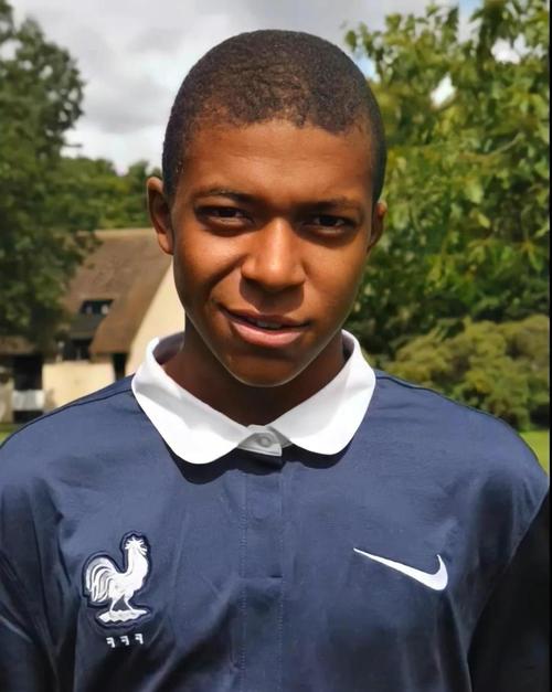 齐沃：比赛并不总是靠美丽的足球赢下的；图拉姆已准备好复出（齐沃：胜利不只靠漂亮足球，图拉姆已整装待发复出）