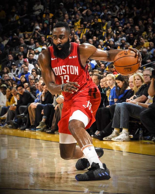 赢球靠实力，稳定靠体系（胜利源于实力，稳定来自体系）