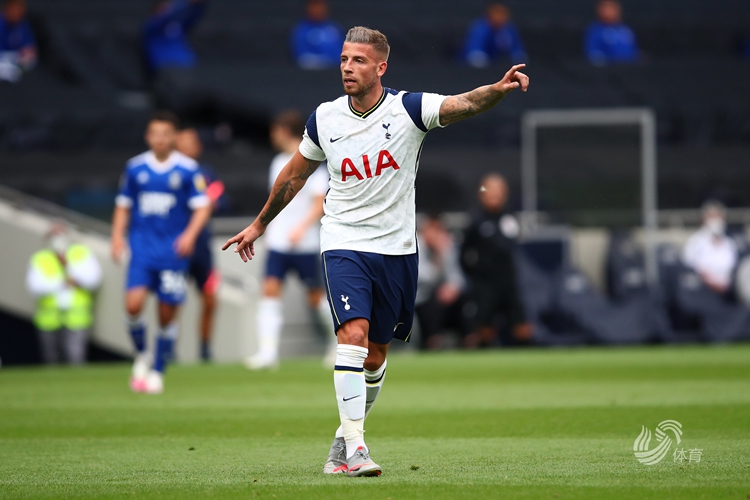 库里兄弟同队！勇士将重新签约塞斯-库里至赛季结束 此前曾裁掉他（被裁后回归！勇士签回塞斯·库里至赛季末，库里兄弟重聚）